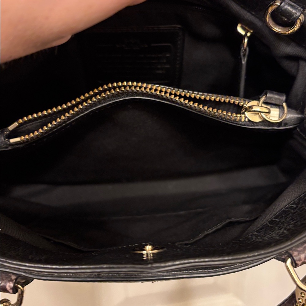 Coach Minetta Two-Tone Black and White Pebbled Leather Shoulder Bag - Picture 10 of 15
